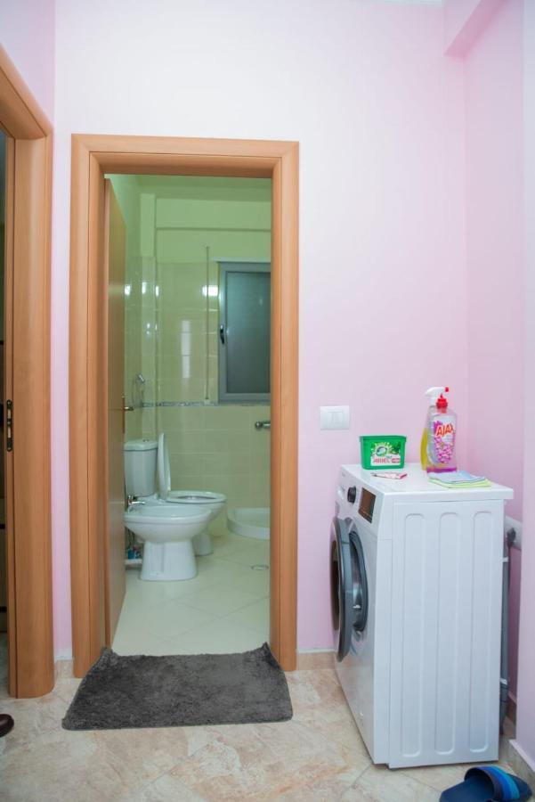 Lungomare Con Garage Privato Apartament Wlora