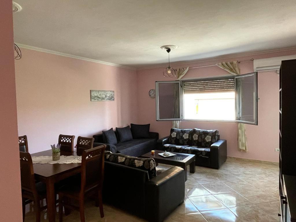 Lungomare Con Garage Privato * Wlora